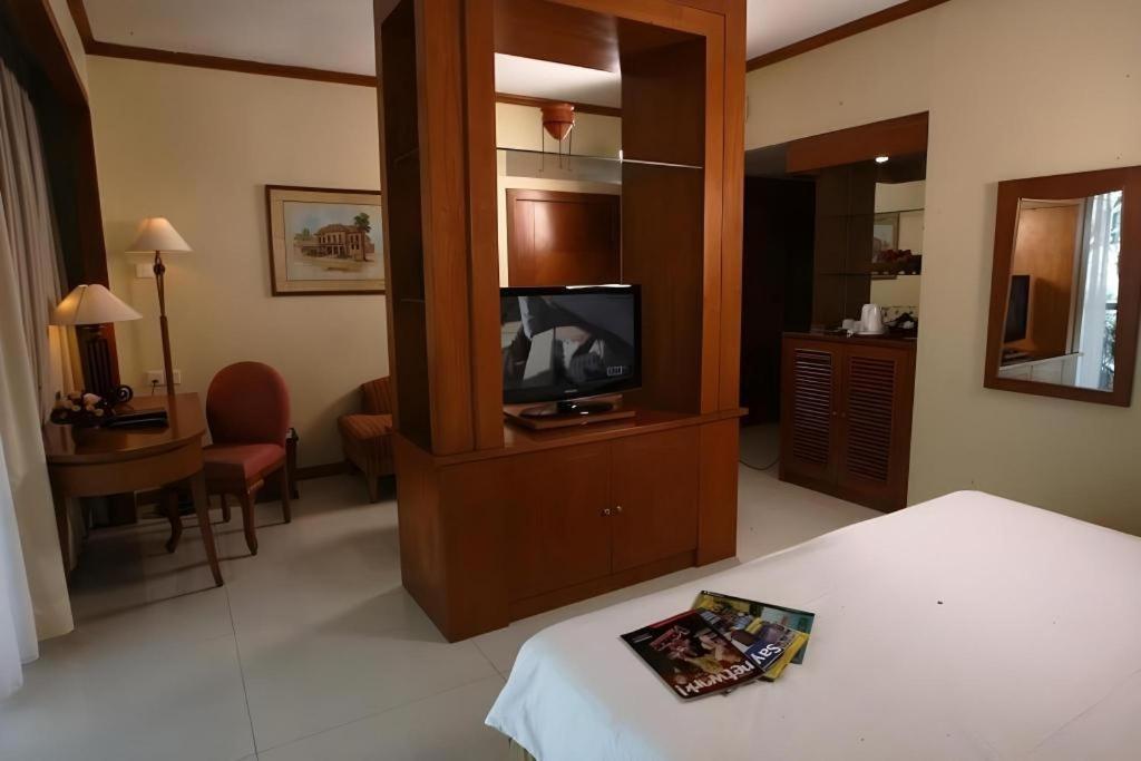 Makassar Golden Hotel Eksteriør billede