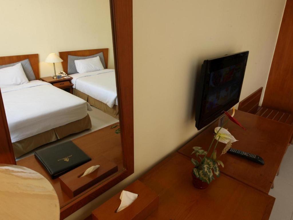 Makassar Golden Hotel Eksteriør billede